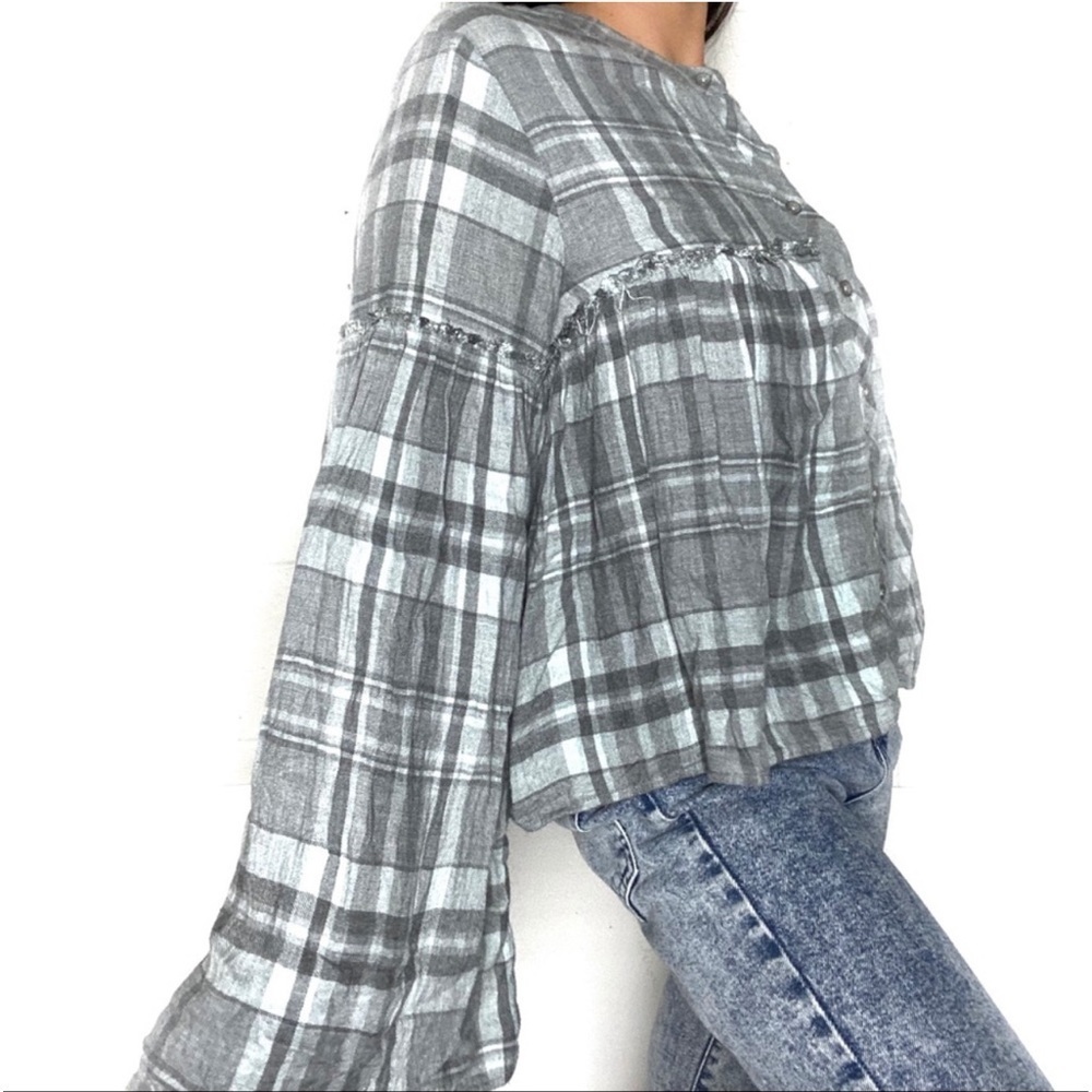 🌼Cloth and stone plaid button down